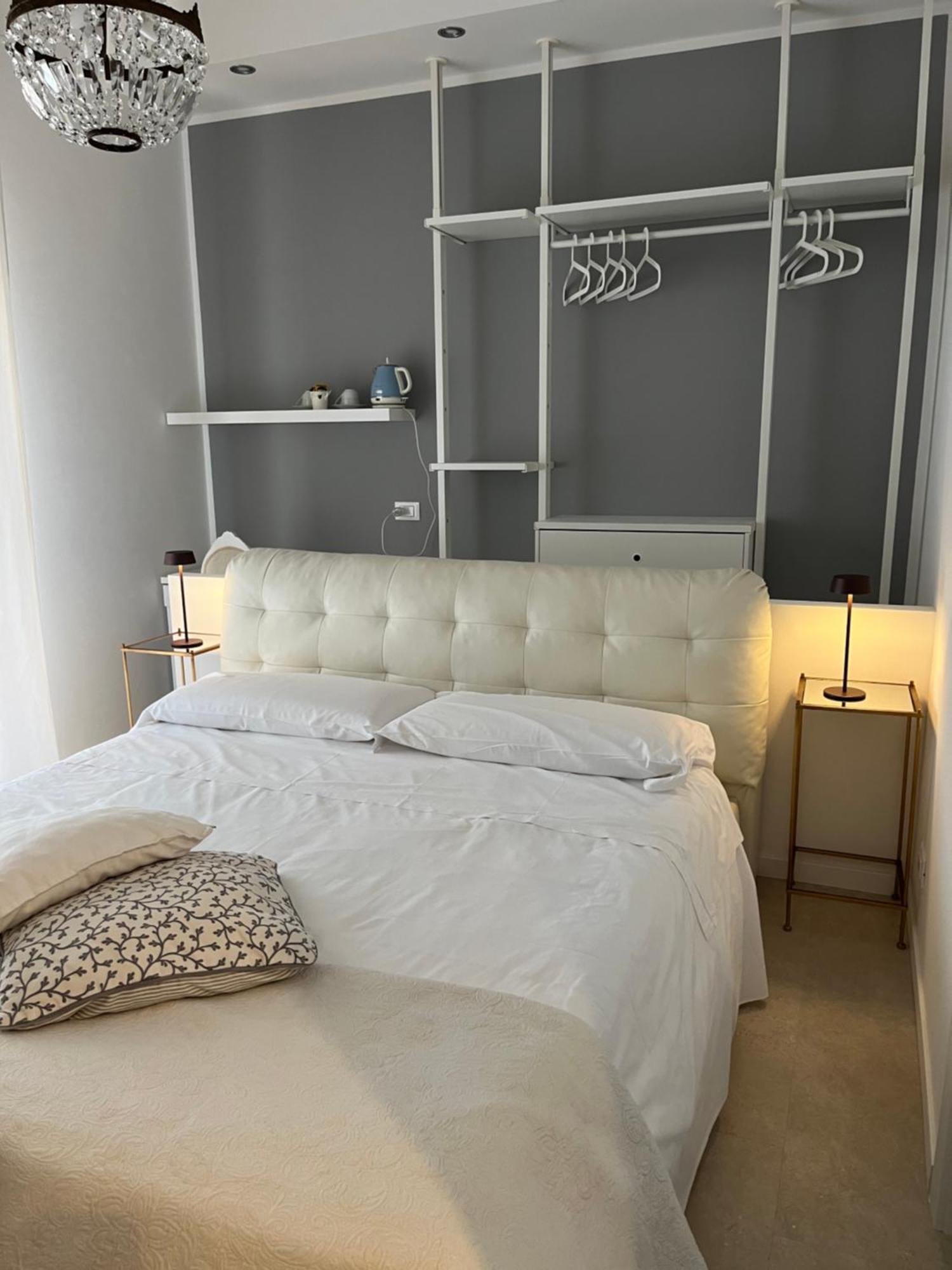 Fleur Blanche Bed & Breakfast