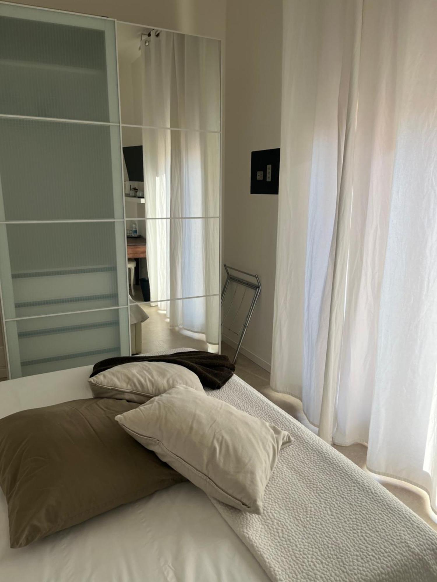 Bed & Breakfast Fleur Blanche 3*